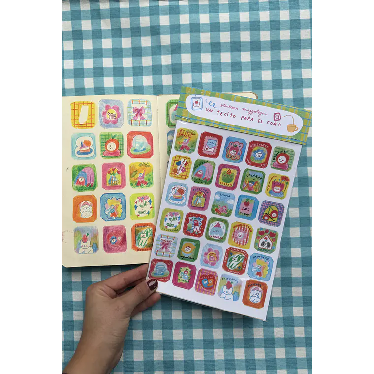 Stickers “Un Tecito para el Cora” ☕️💘 2