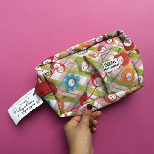 Estuche Grande “Cabeza de Frutas” 🍎🍒🫐