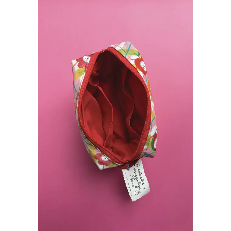 Estuche Grande “Cabeza de Frutas” 🍎🍒🫐 5