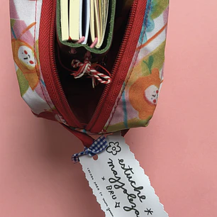 Estuche Mediano “Cabeza de Frutas” 🍇🍉🍊