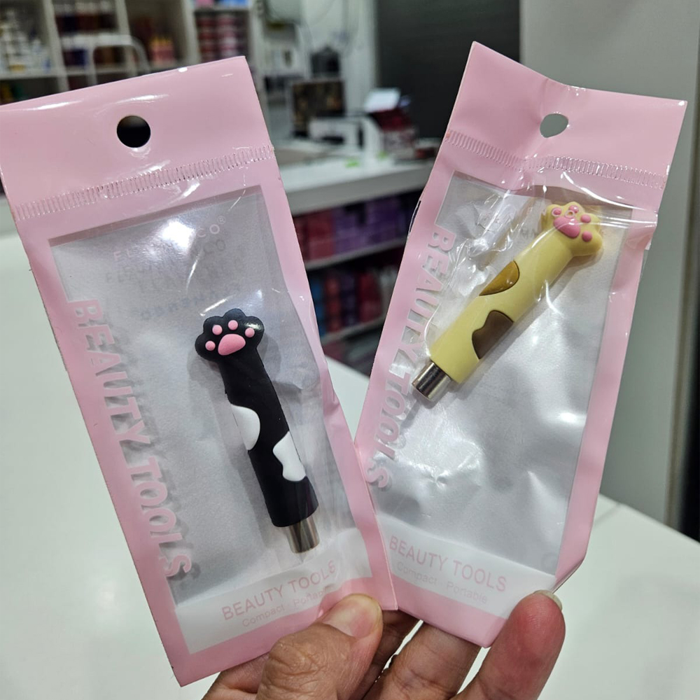 Imán Efecto Ojo de Gato Patitas 1