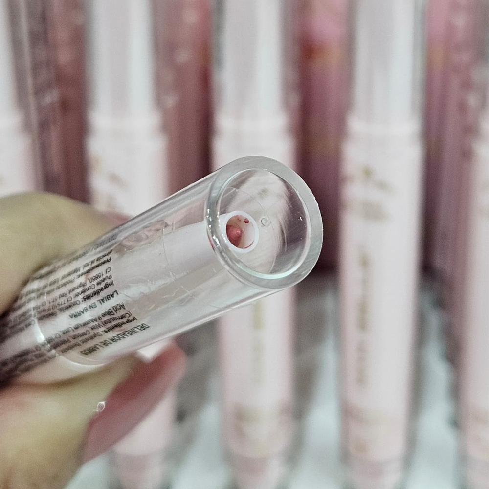 2en1 labial en Barra Maxbelle 3
