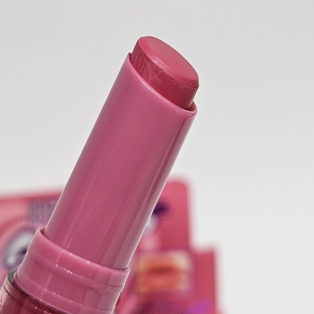 Labial en Barra con Brillo Ushas 5