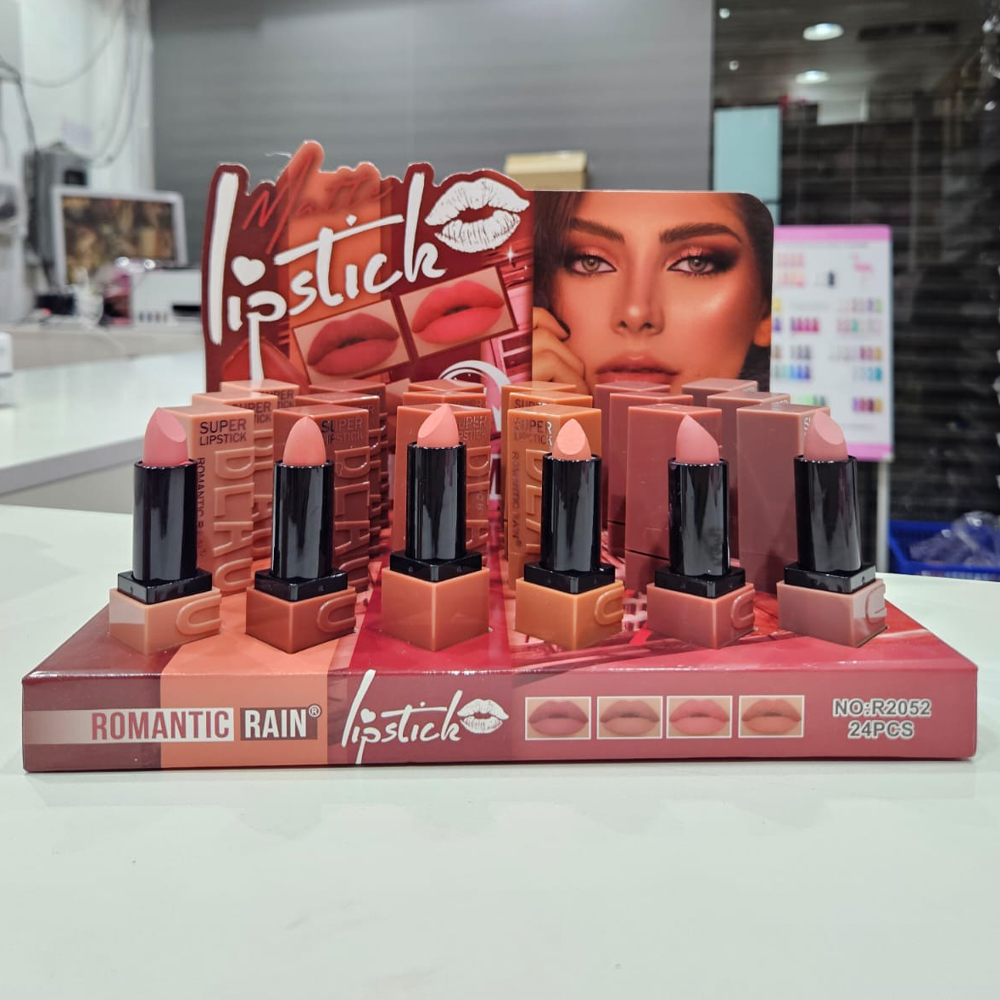 Labial en Barra Romantic Rain 1