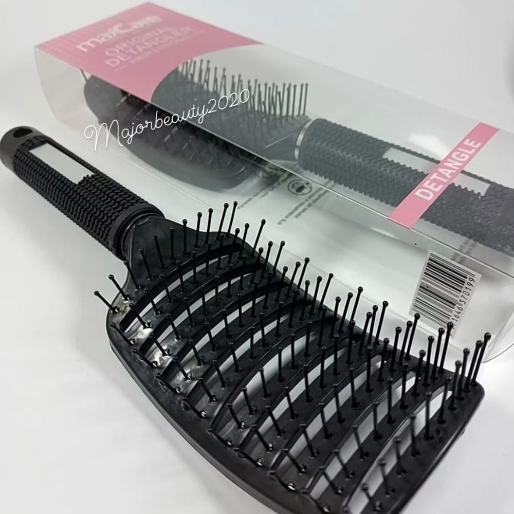 MaxCare - Cepillo Paleta Curva Negro  1