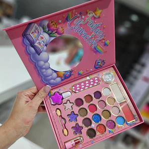 Varied Queen - Paleta para niña Fantasy Characters