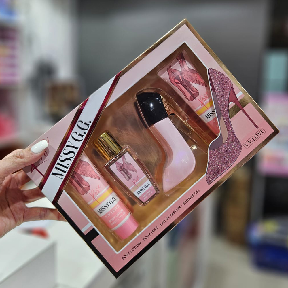 V.v.love - Set de 4 productos Loción Corporal, bruma, perfume y gel de ducha alternativo Carolina Herrrera 2