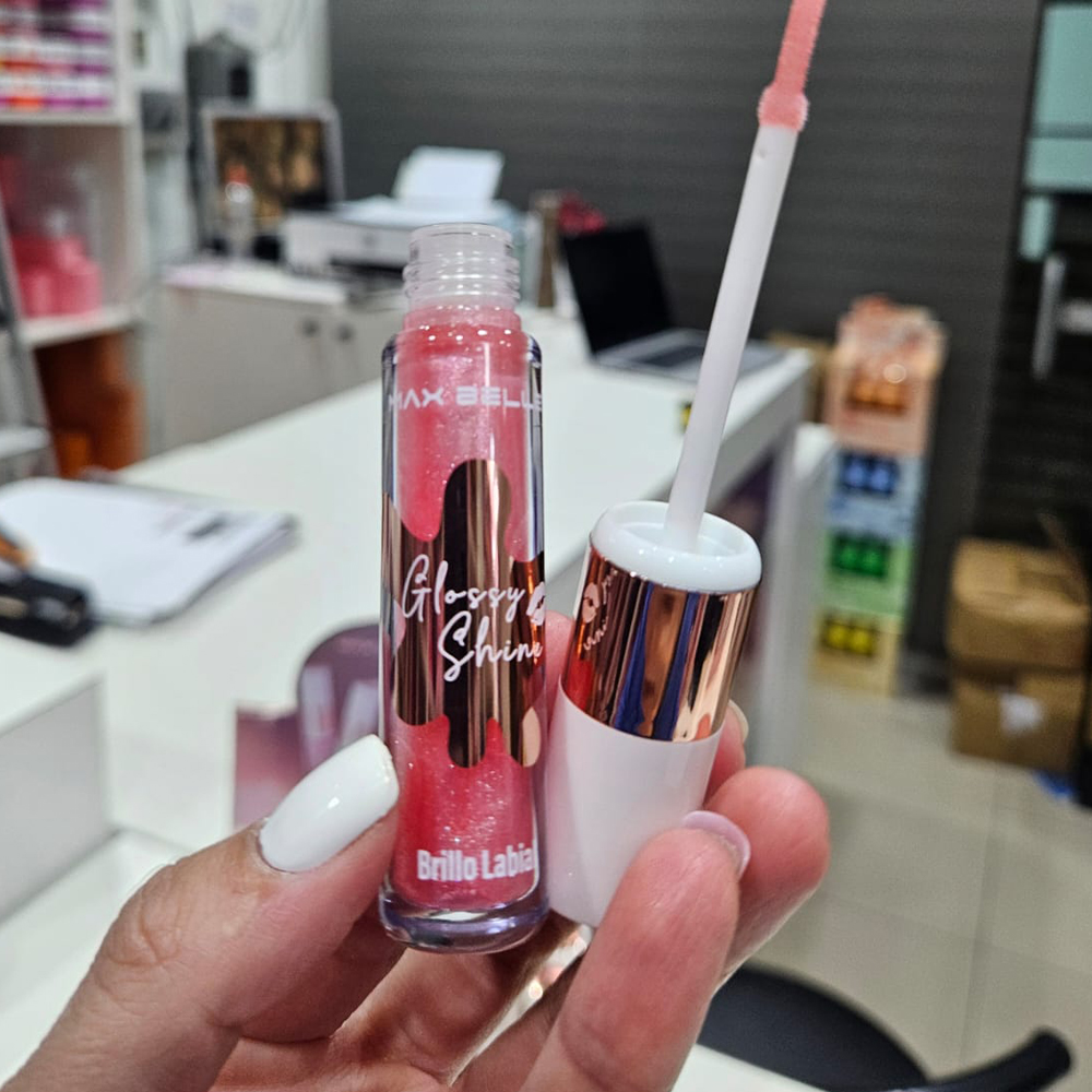 Max Belle - Brillo de labios shine 4