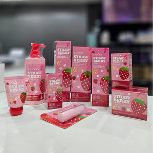 Sadoer - Kit de 9 Productos Straw Berry + Vitamina C para una piel radiante
