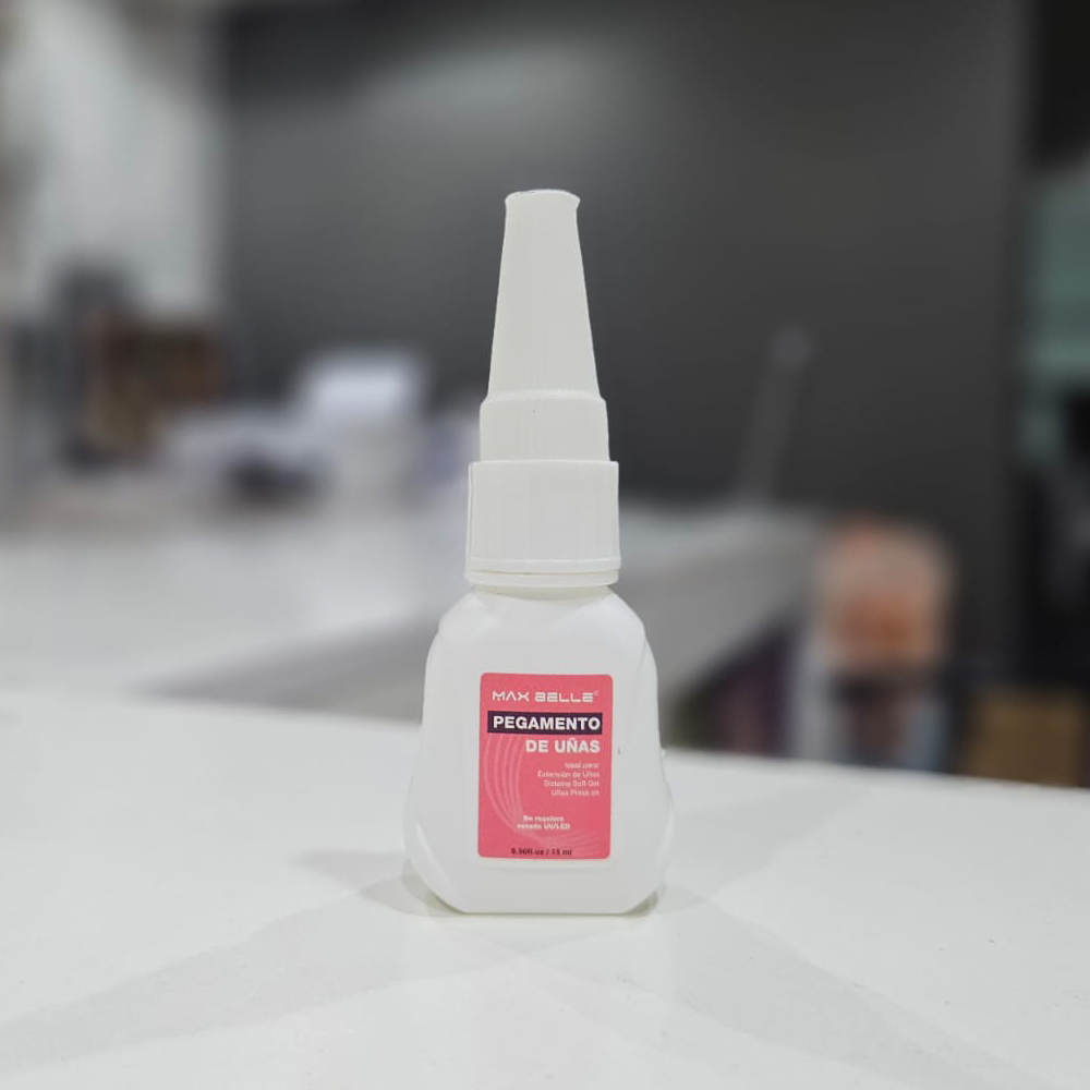 Max Belleza - Pegamento de uñas 15ml 1