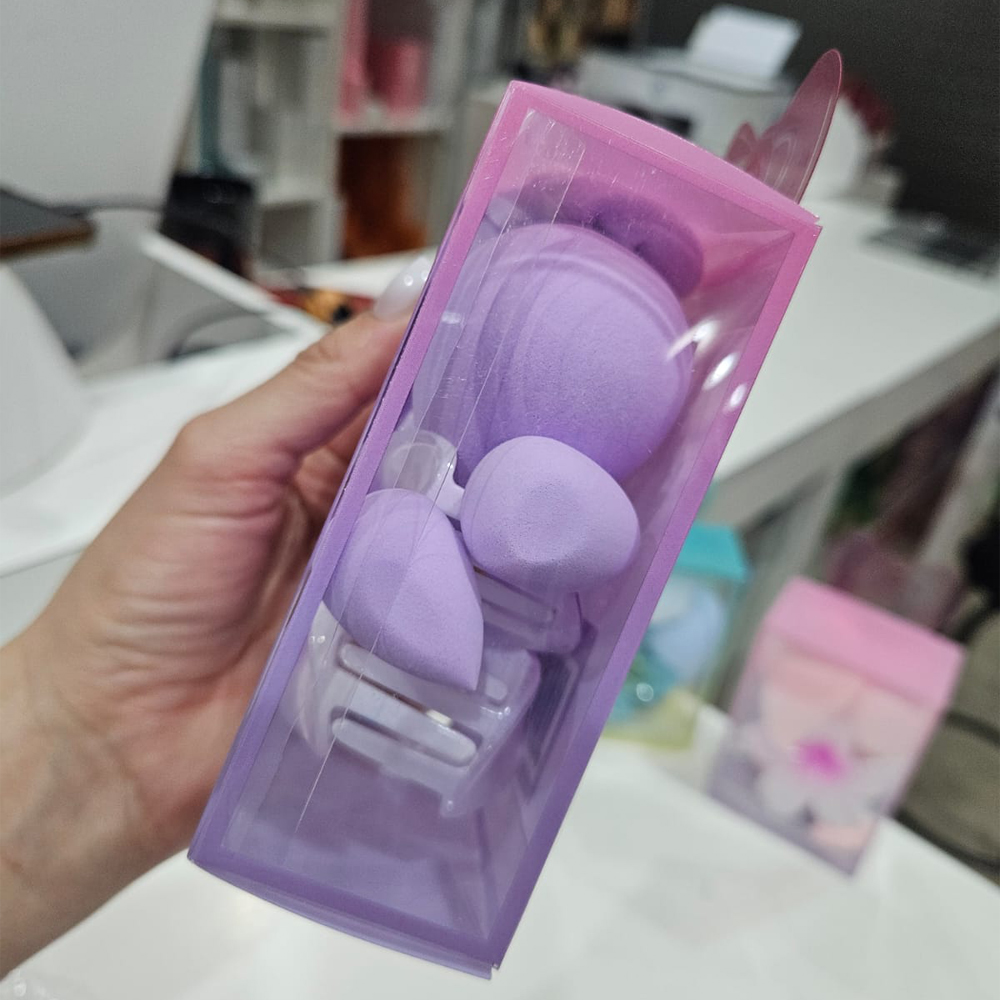 Set de esponjas de maquillaje + pinzas para el cabello 3