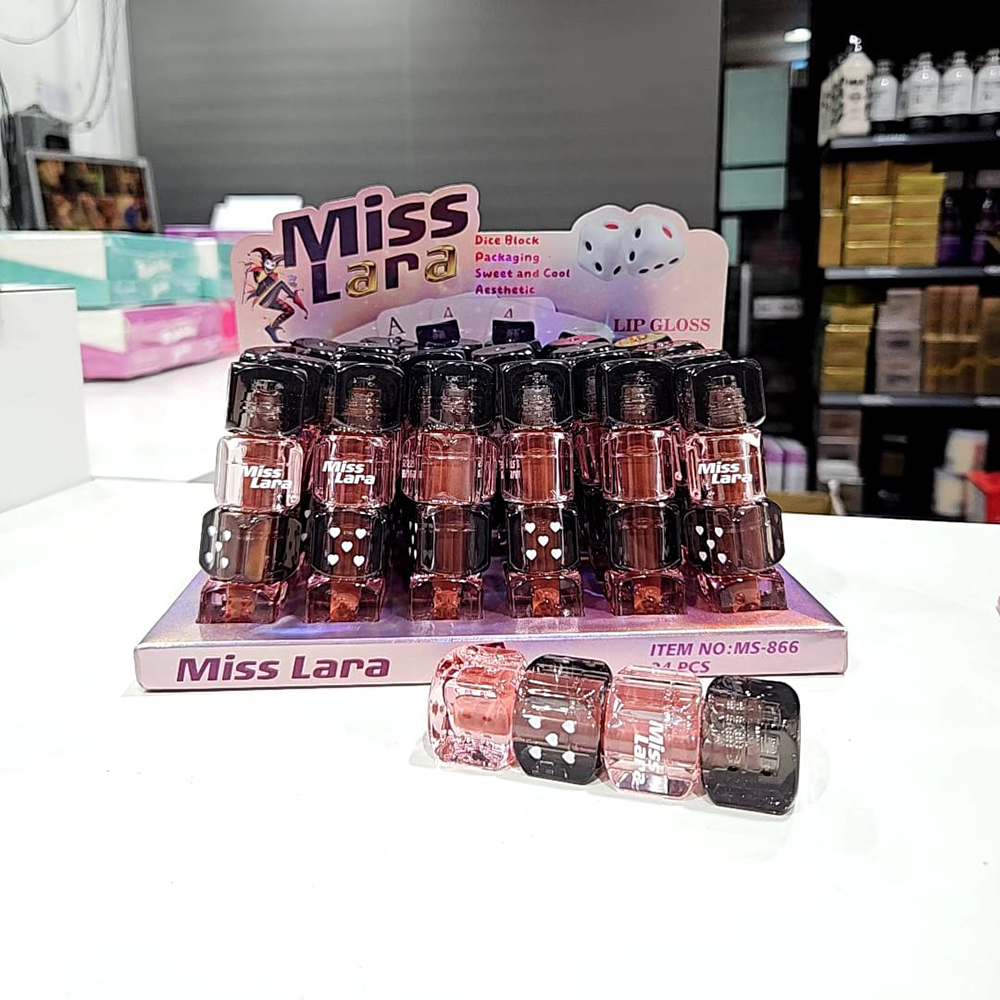 Miss Lara - Brillo Labial color cafe desestresante 1