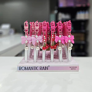 Romantic Rain - Delineador Plumón Negro