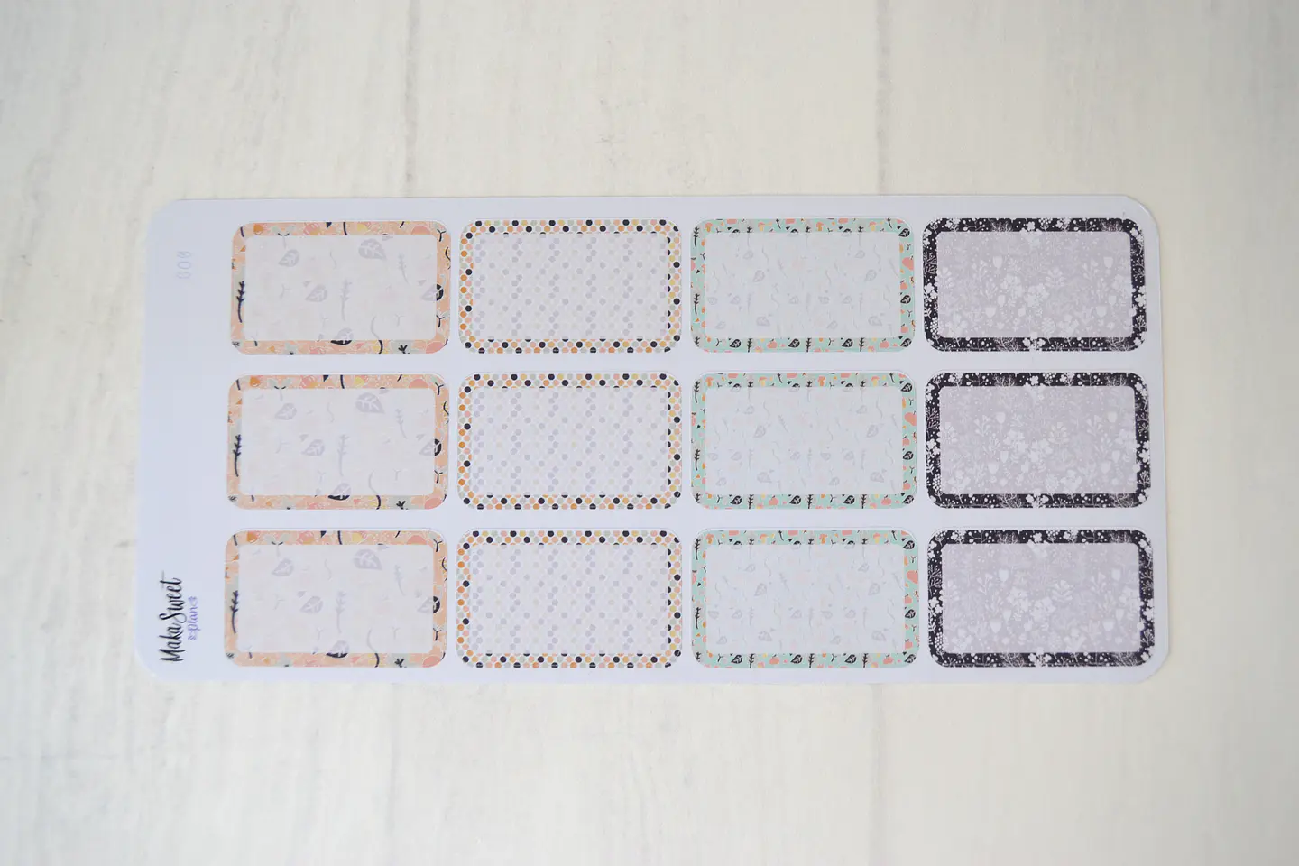 C 09 Half Box Boho 1