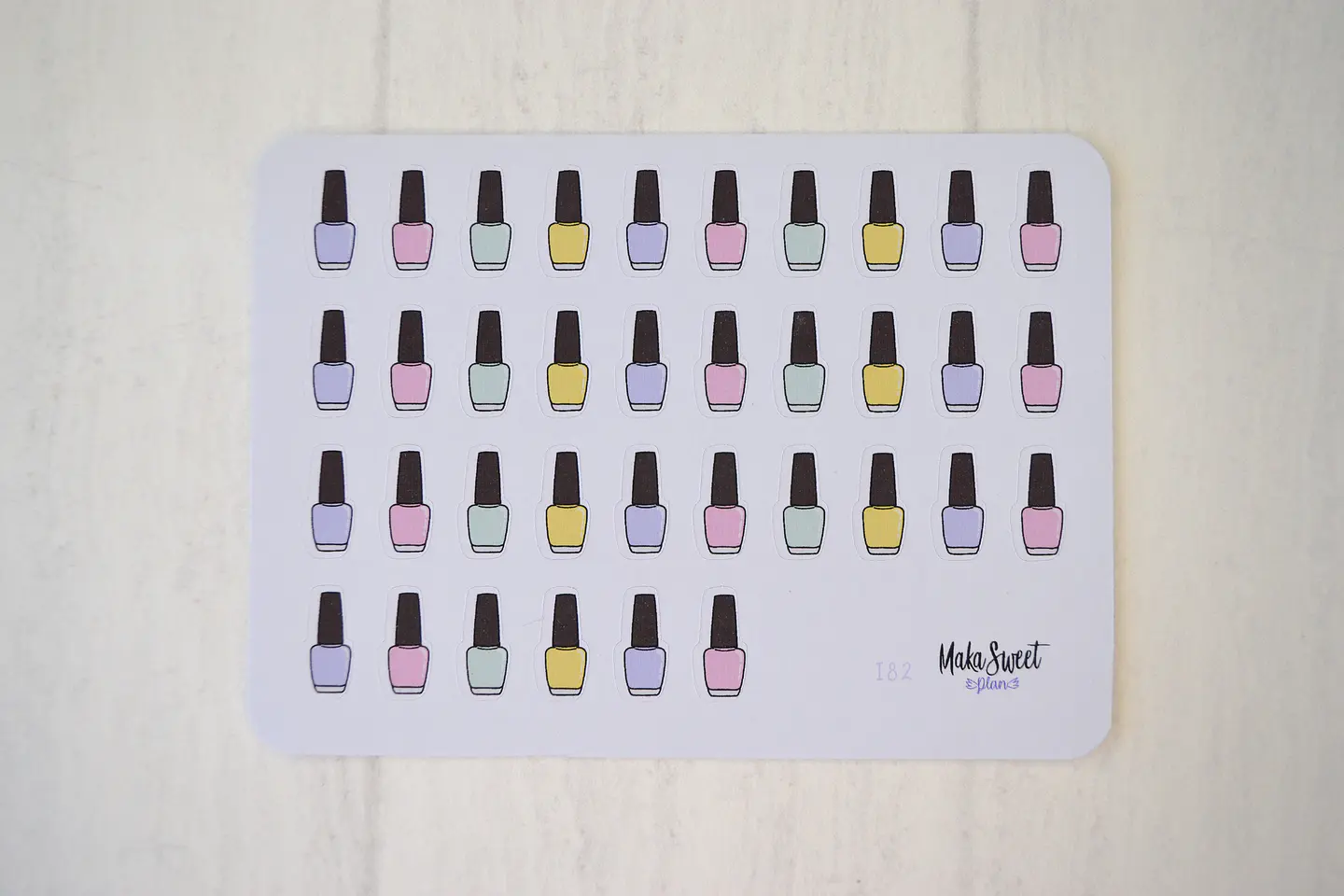 i 82 Manicure 1
