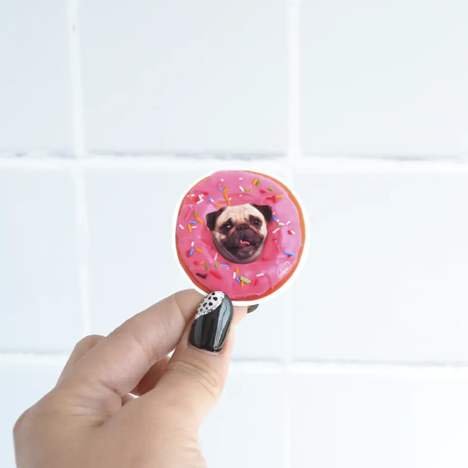 Sticker Pug Donuts 1