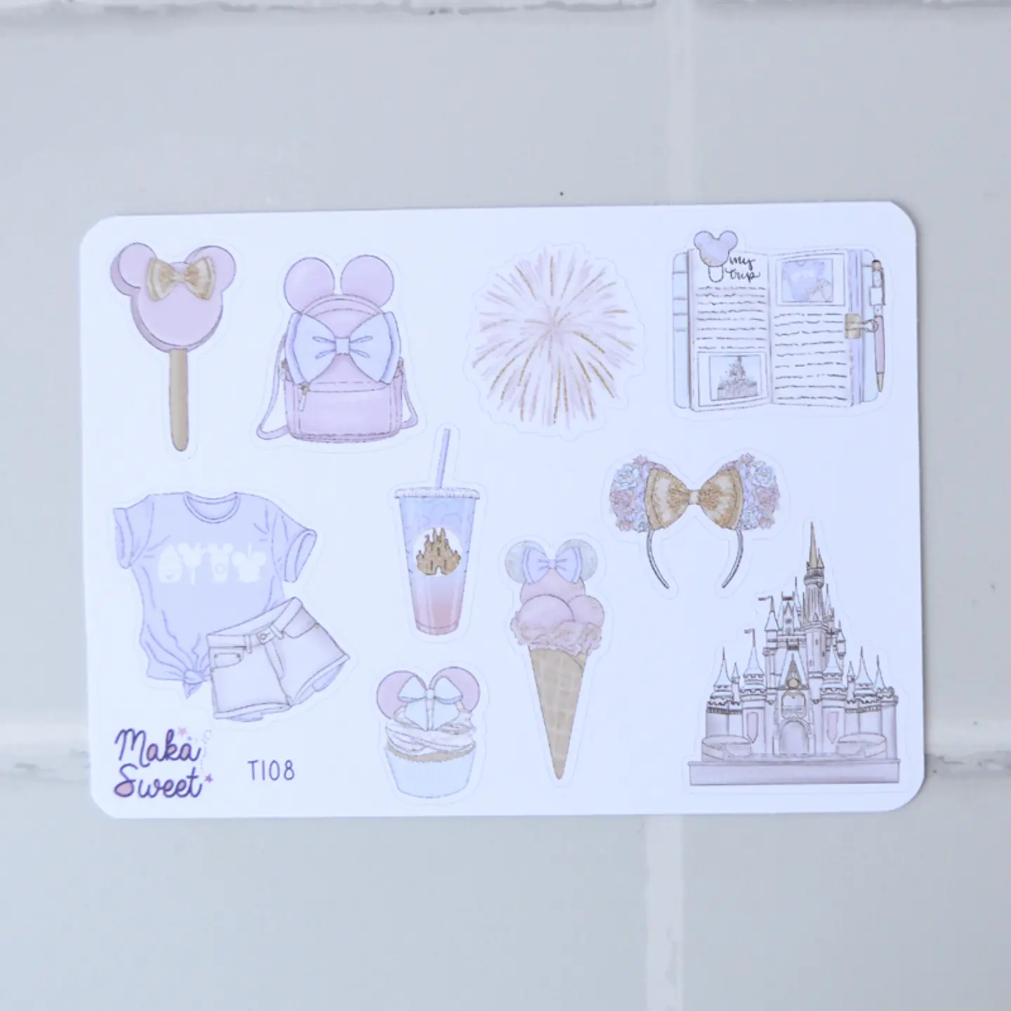 T 108 Disney Minnie 1