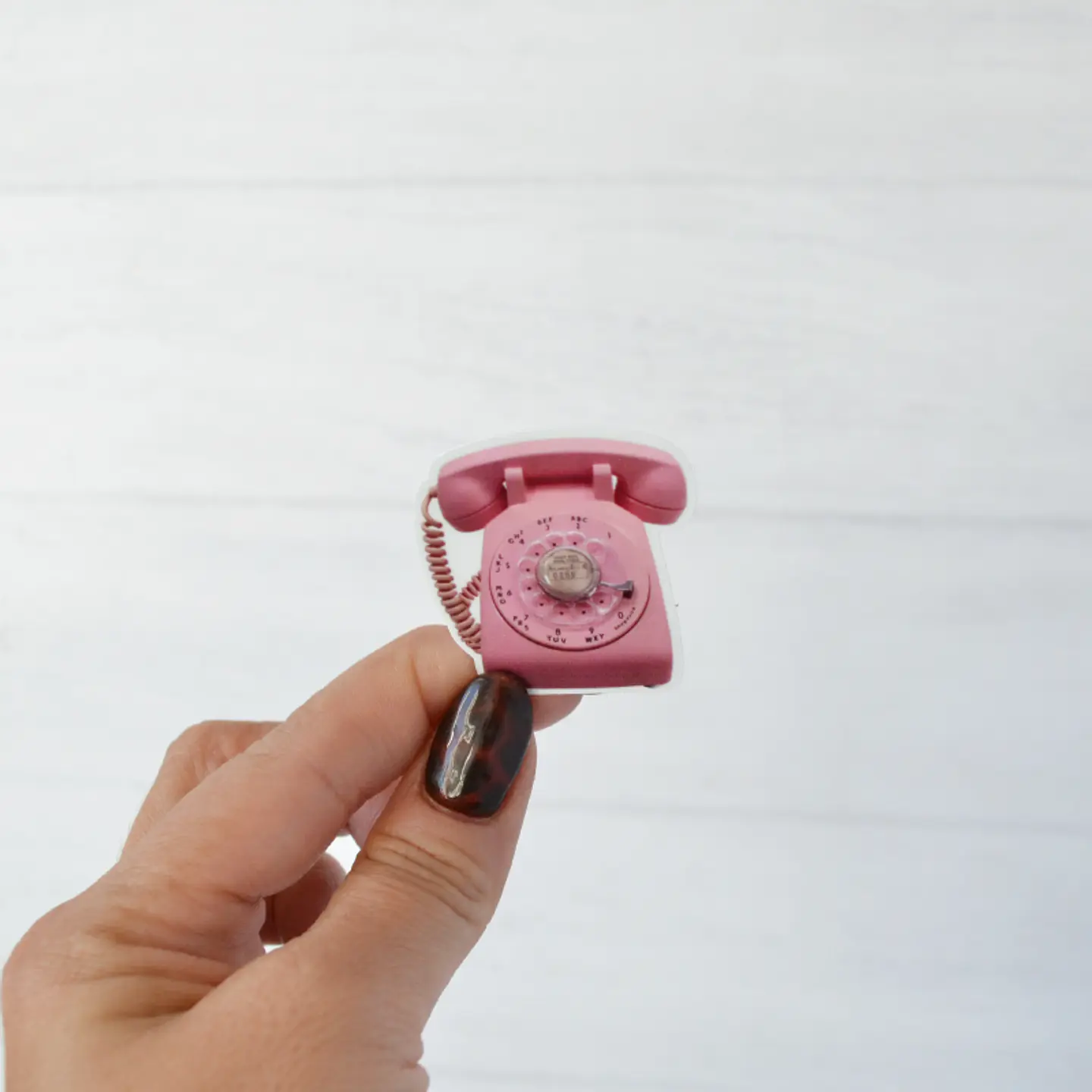 Teléfono rosado 1