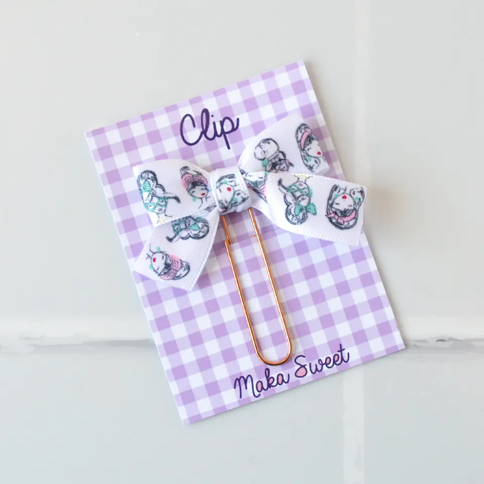 Clip Girl 1