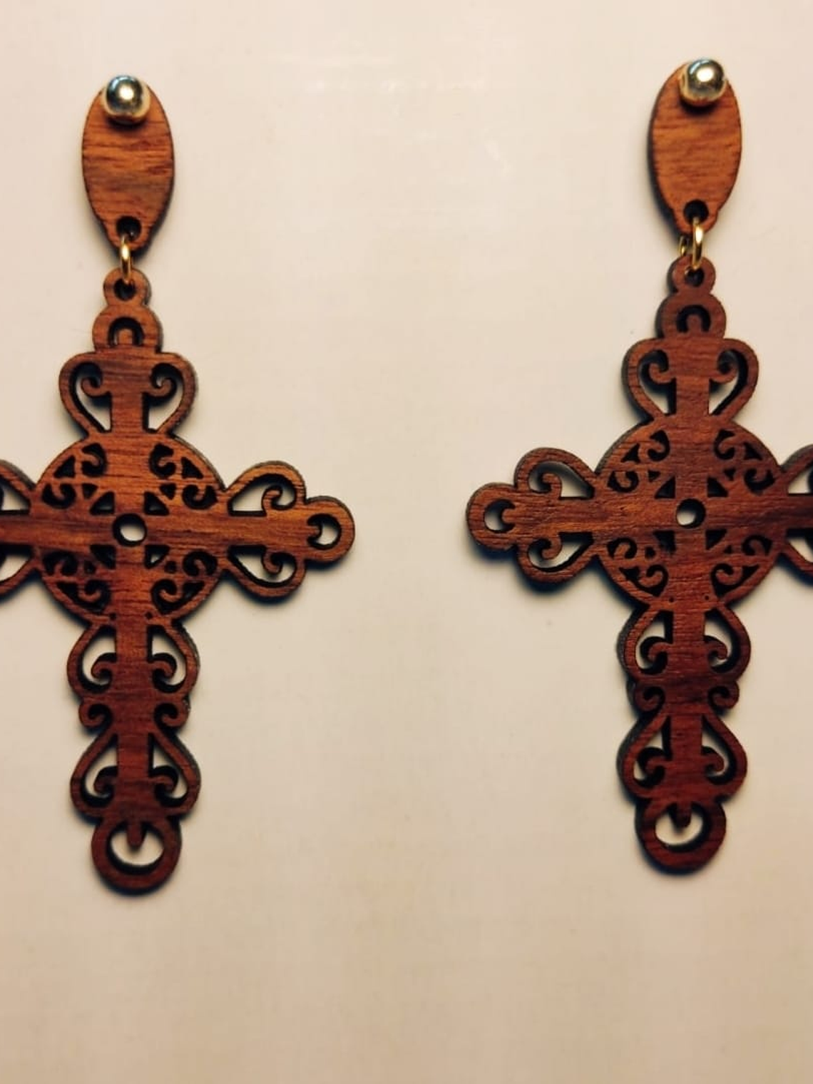 Brincos em Madeira MOD. Cross 1 1