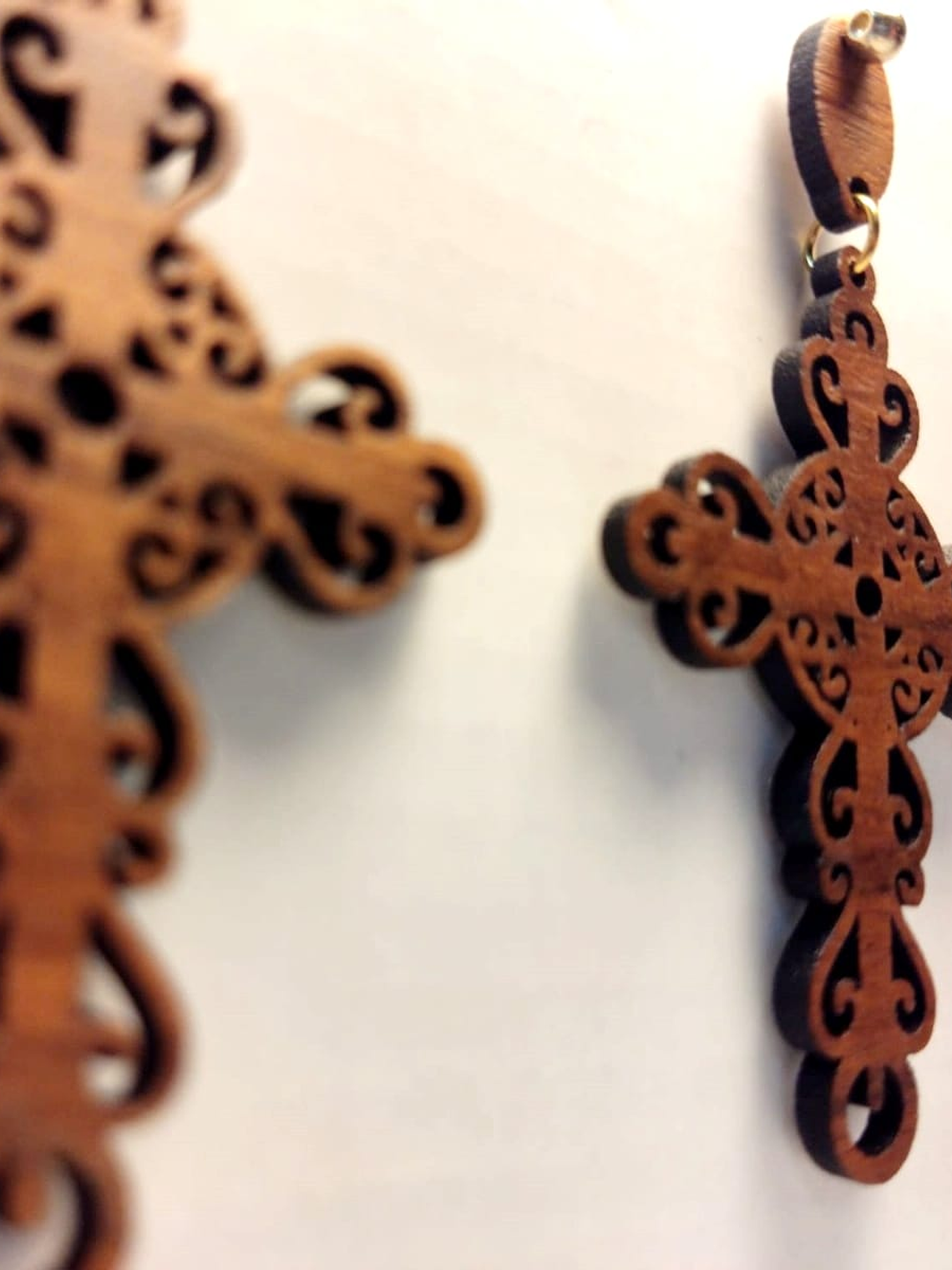 Brincos em Madeira MOD. Cross 1 2