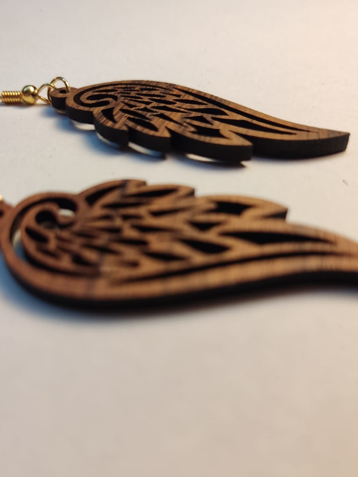 Brincos em Madeira MOD. Feather 1 2