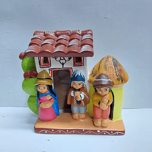 CASA AYACUCHANA CON MUSICOS