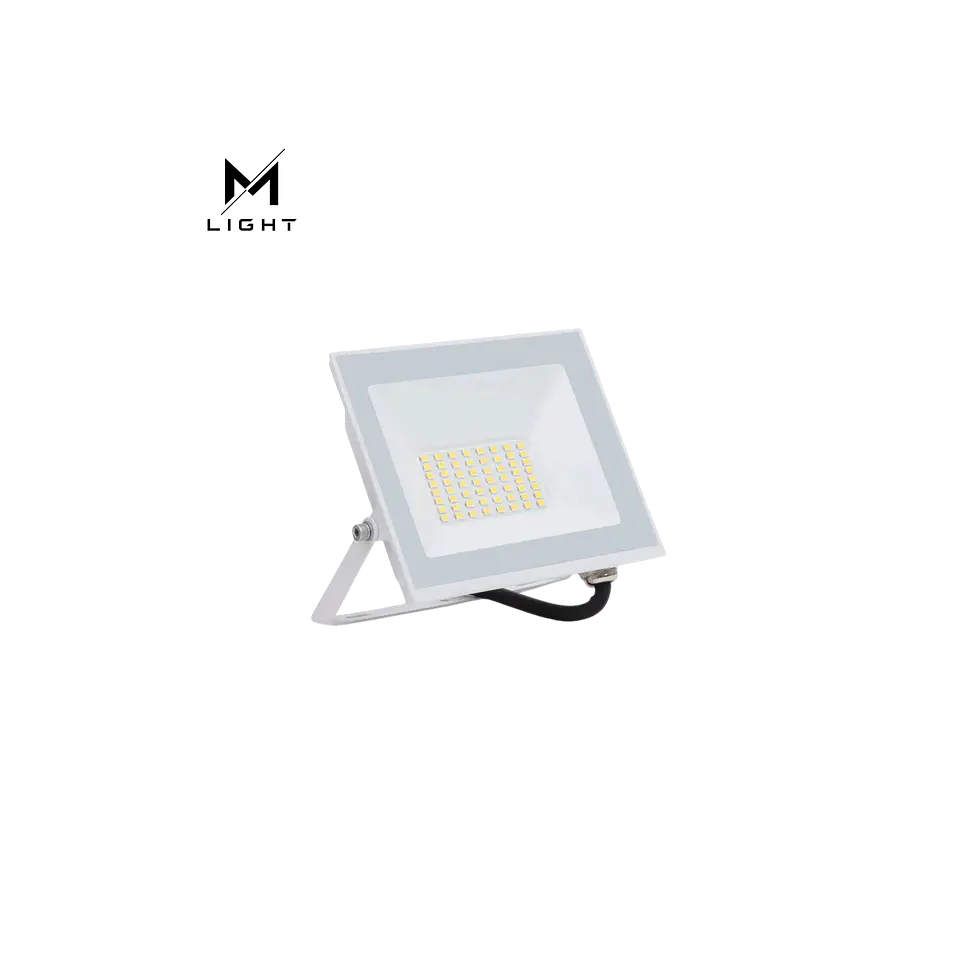 Foco Projetor LED 30W 120lm/W  3