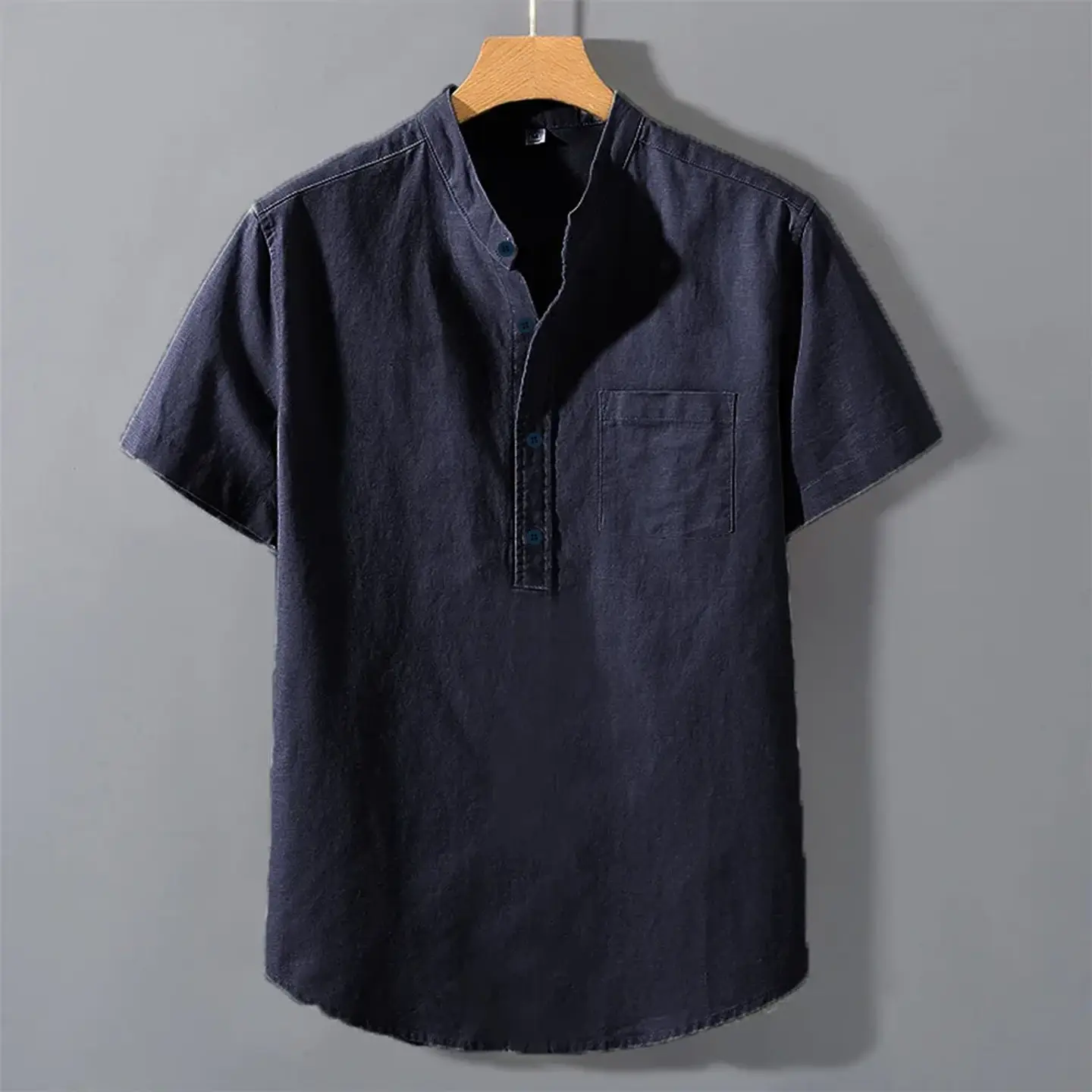 Men's Summer Short Sleeve Solid Color T-shirt Pocket Design Button Shirts Daily High Street Wear Simple Comfortable Style 2