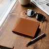 Billetera hombre Bruno café con monedero Carven Paris