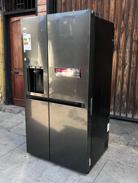 Refrigerador Side By Side 638 litros No Frost GS66SPMG LG
