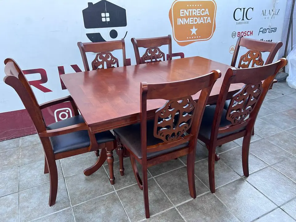 Comedor clásico extensible en madera Rubberwood sólido y tapiz PU negro 4