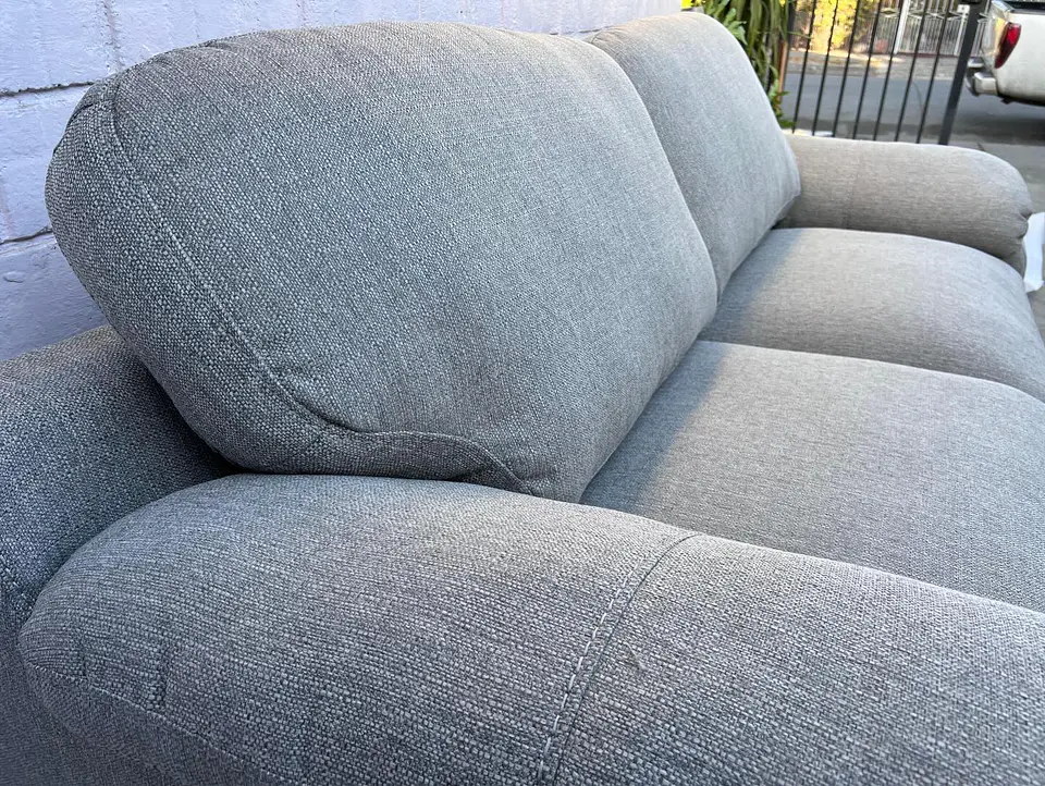 SOFÁ ROSEN BOLONIA 3C PRODUCTO NUEVO SIN USO SIN DETALLES 4