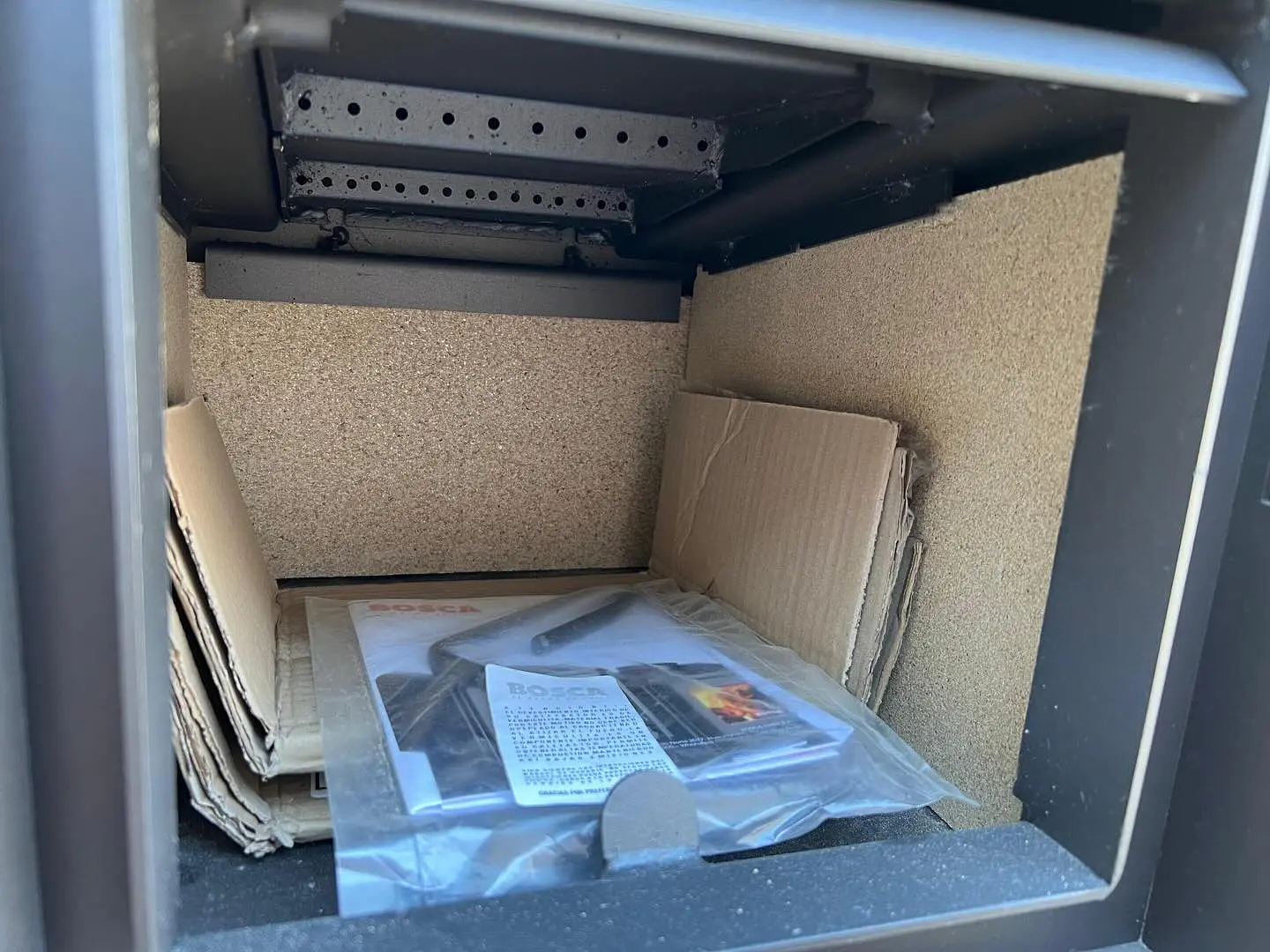 Estufa a leña BOSCA ECO 350 NUEVA EN CAJA ORIGINAL SIN USO SIN DETALLES  3