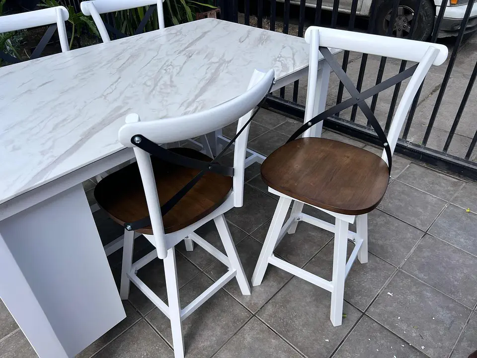 JUEGO DE COMEDOR  RIPLEY HOME STOOL 4 SILLAS   2