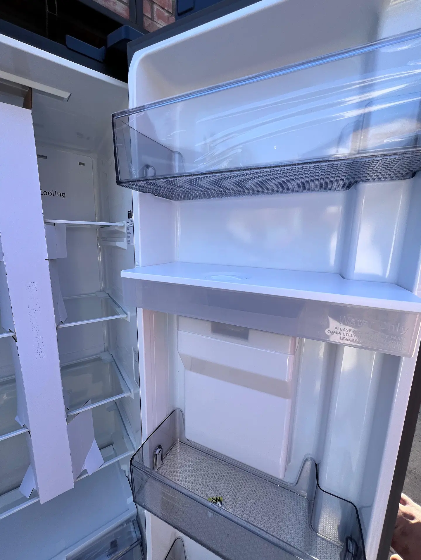 Refrigerador Samsung SBS nuevo dispensador de agua fría Black edition Nuevo sin uso  4