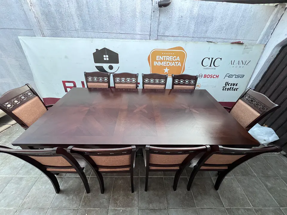 Juego de comedor NUEVO CIC GRAND LE BLANC 8 sillas 2 sitiales 2