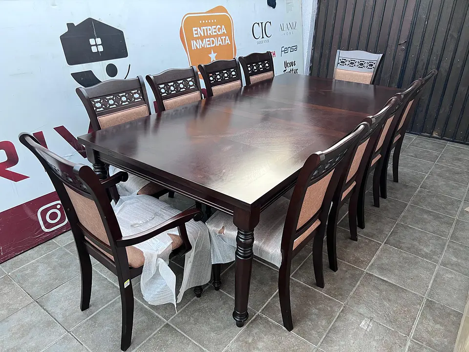 Juego de comedor NUEVO CIC GRAND LE BLANC 8 sillas 2 sitiales 4