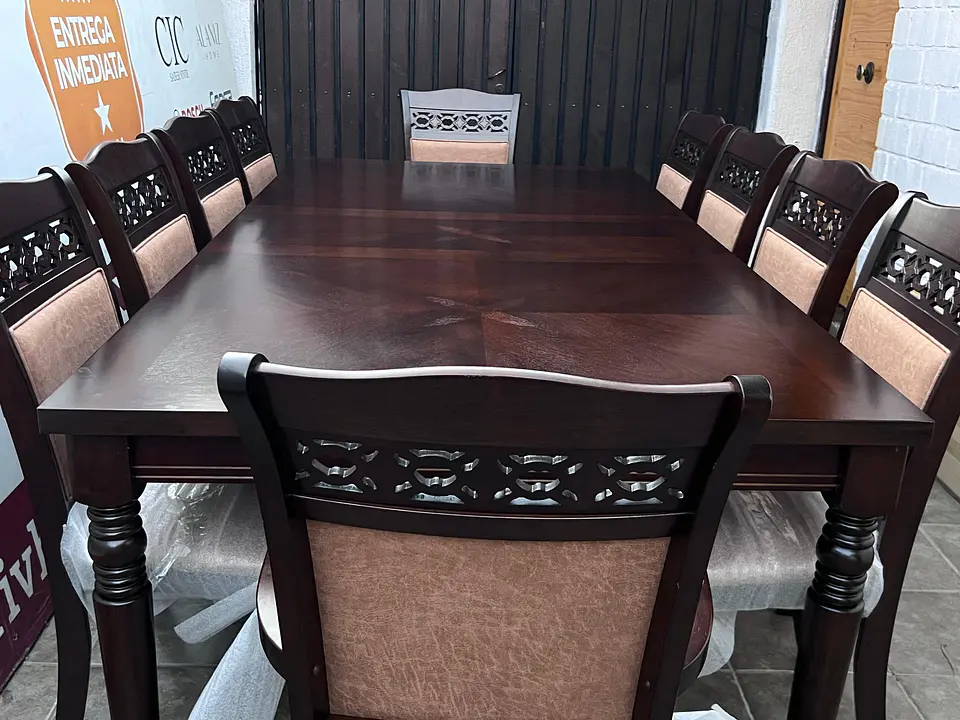 Juego de comedor NUEVO CIC GRAND LE BLANC 8 sillas 2 sitiales 7