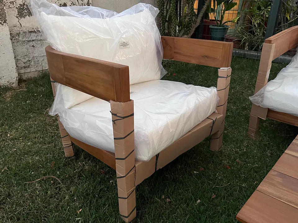 Juego de terraza BEATRIX NUEVO 100%  madera TECA 3-1-1 con mesa de centro   5
