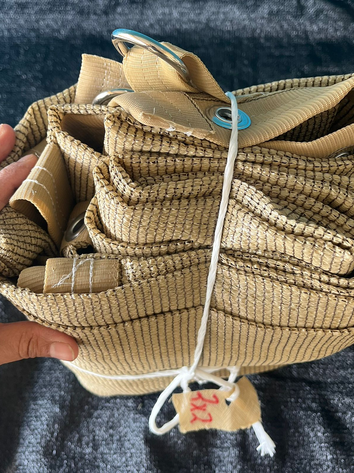 Malla sombra de 2x2 metros beige, 90% 2