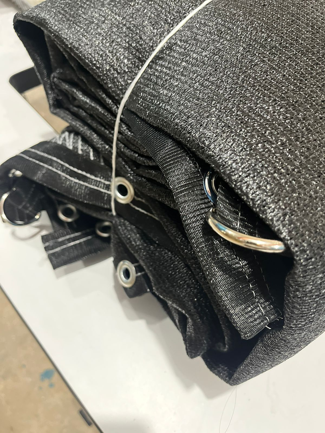 Malla sombra de 2x5 metros negro, 90% 2