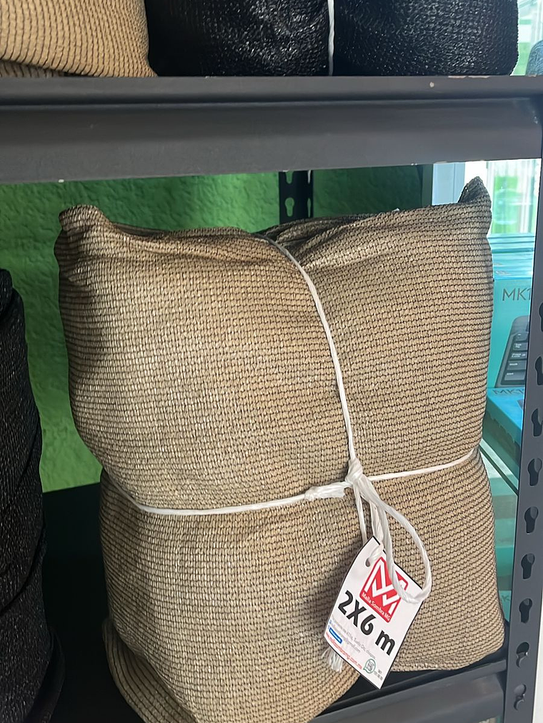 Malla sombra de 2x6 metros beige, 90% 1
