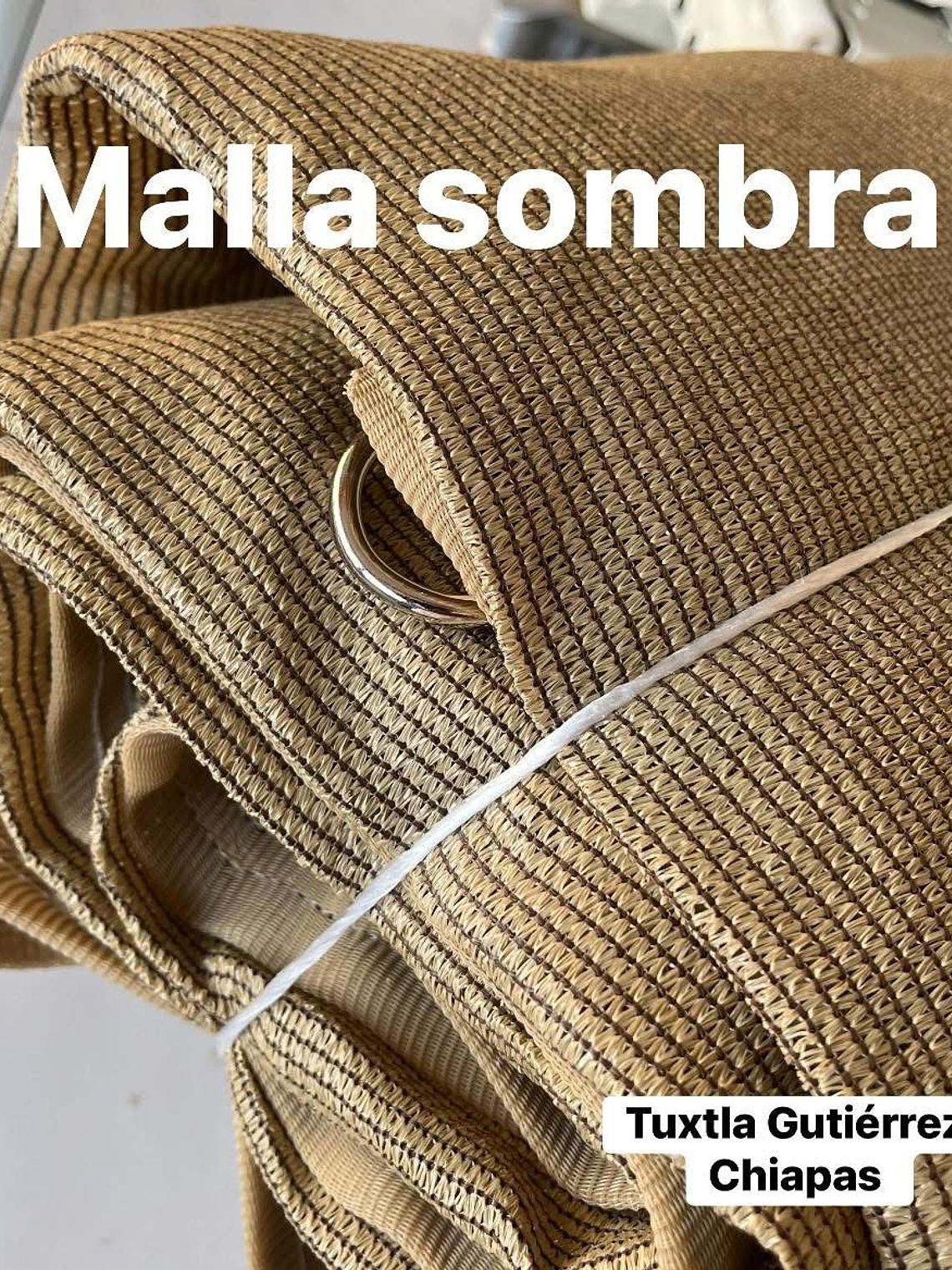 Malla sombra de 4x4 metros beige, 90% 1