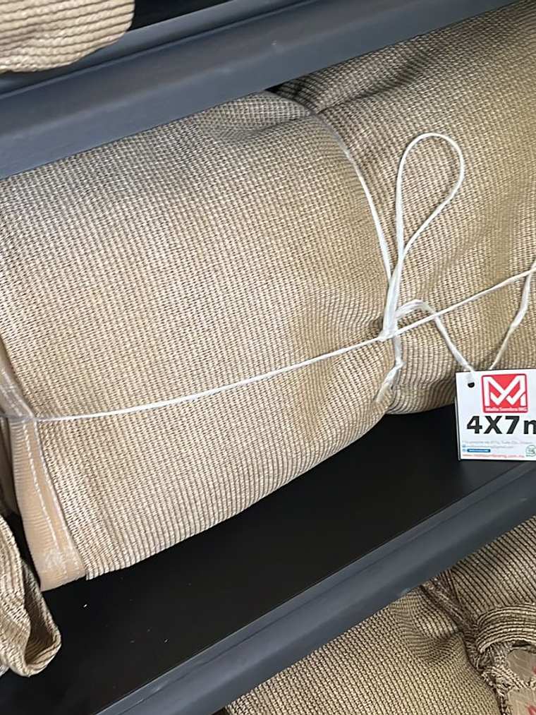 Malla sombra de 4x7 metros beige, 90% 1