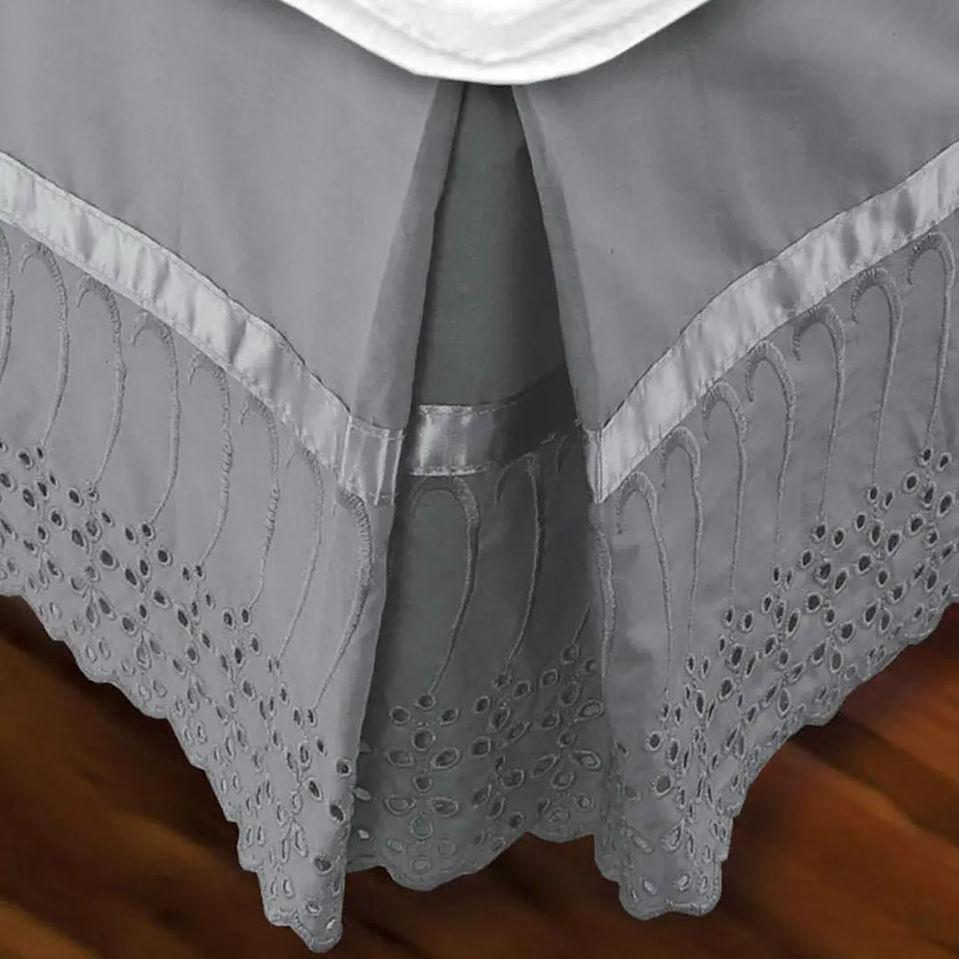 Faldón Broderie Amanda SuperKing Gris 3