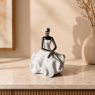 Figura Decorativa Mujer Berna Noons Silver