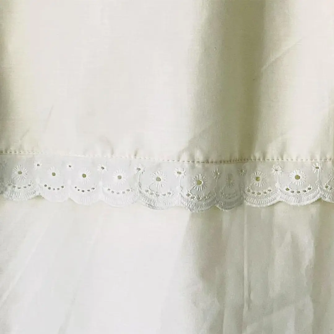 Juego Cortina Broderie para Baño 6 Piezas Beige 4