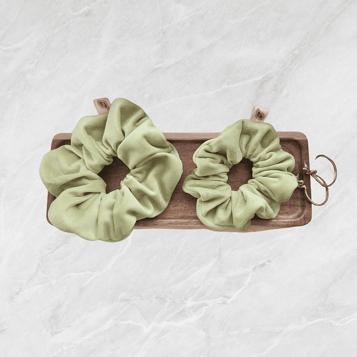Scrunchie VELVET - verde lima 2