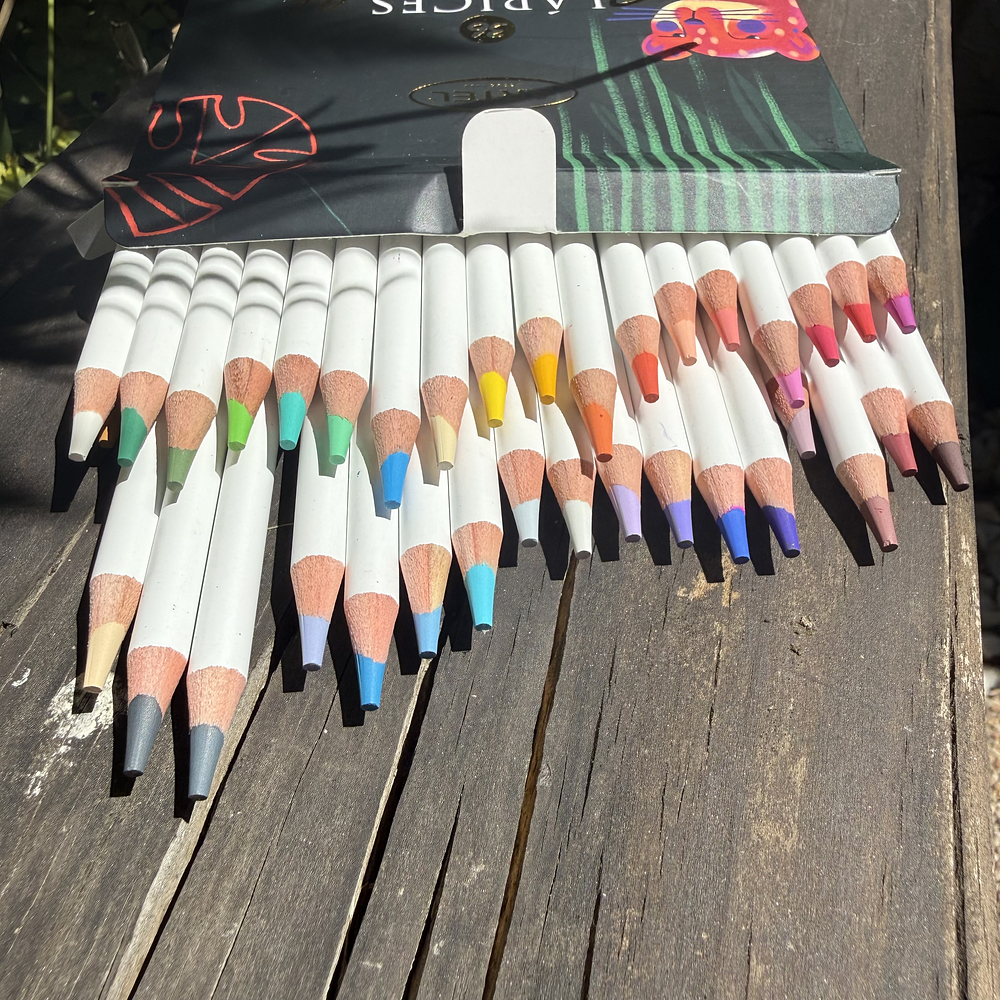 Super Soft Artel, 36 colores. 